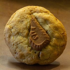 Biscoff Stuffed Cookie